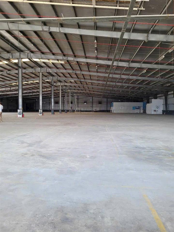 Bán xưởng 9000m2 đường 823, hòa khánh  tây ninh, giá 108 tỷ thương luượng. cơ sở hạ tầng đồng bộ