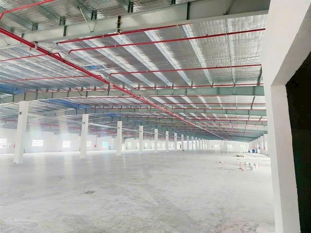 Bán xưởng 9000m2 đường 823, hòa khánh  tây ninh, giá 108 tỷ thương luượng. cơ sở hạ tầng đồng bộ