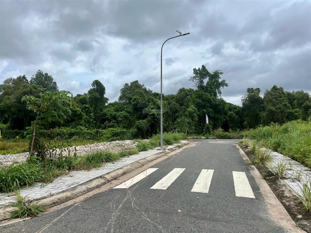 Bán lô đất đường nhựa 9m, ngang 6m khu xuyên á garden đường cây da. sổ sẵn, hỗ trợ vay