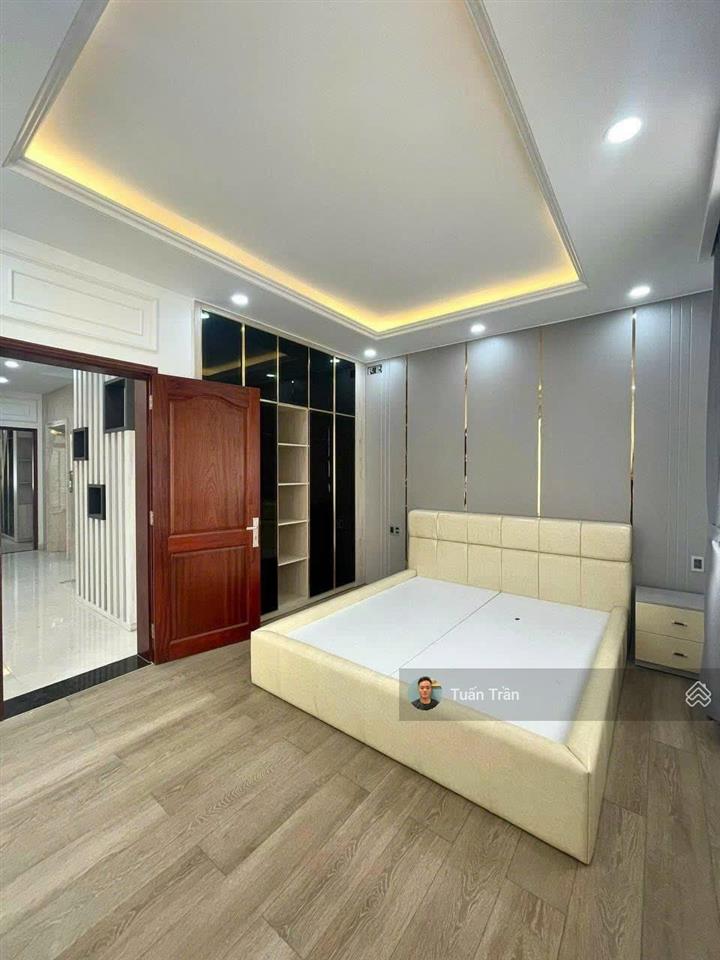 Cho thuê nhà gần tạ hiện, p. thạnh mỹ lợi. dt 9x20m. hầm 4 lầu thang máy. 6pn. full nt. giá 70tr/th