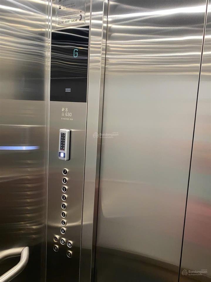 Cho thuê tòa vp khu đảo kim cương. dt 7x16m. hầm 7 lầu. sàn trống. có thang máy. giá 100tr/tháng