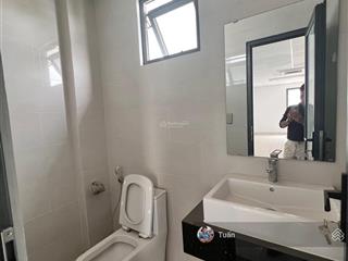 Cho thuê nhà mặt tiền đường bát nàn. dt 7x23m. hầm 7 lầu sàn trống. giá 160tr/tháng.  0972 543 ***
