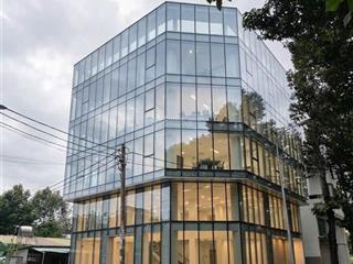 Cho thuê tòa vp góc 2 mt. dt 16x20m mới 100% tại p. thạnh mỹ lợi. dtsd ~1200m2. giá 250tr bao thuế