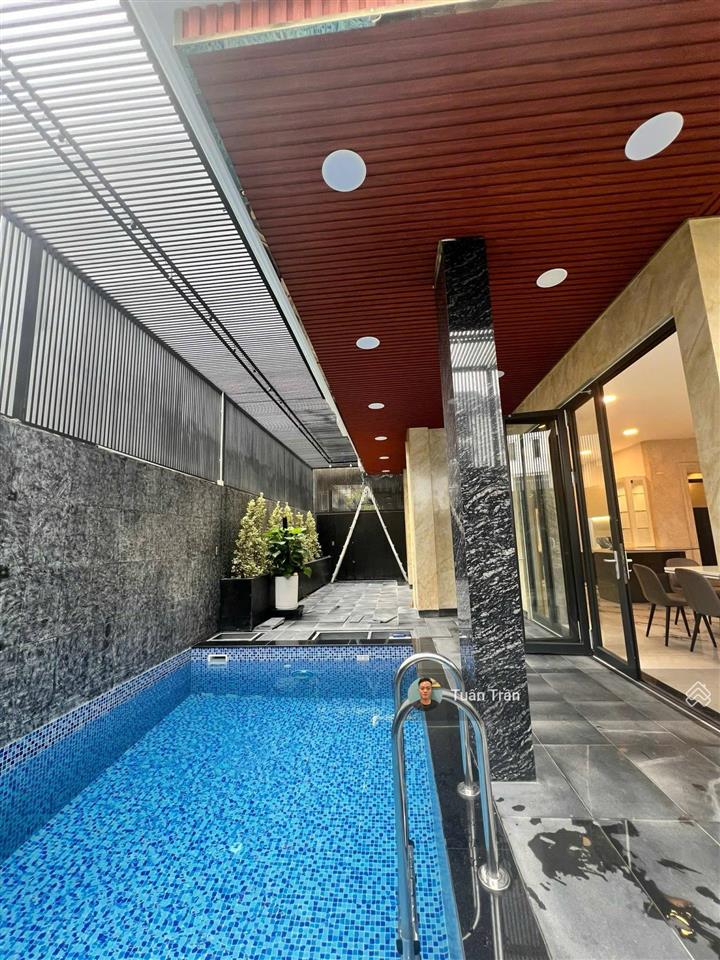 Cho thuê biệt thự hồ bơi khu mystery villas. diện tích 300m2 đất. 560m2 sàn. full nt & sân vườn