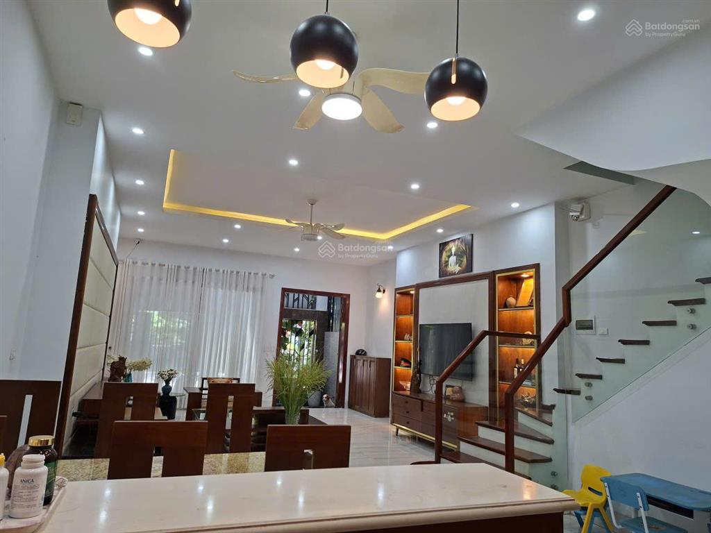 Bán biệt thự 4pn, 4wc, 90m2 ở số 17.tt15, khu đô thị xuân phương, 20 tỷ vnd