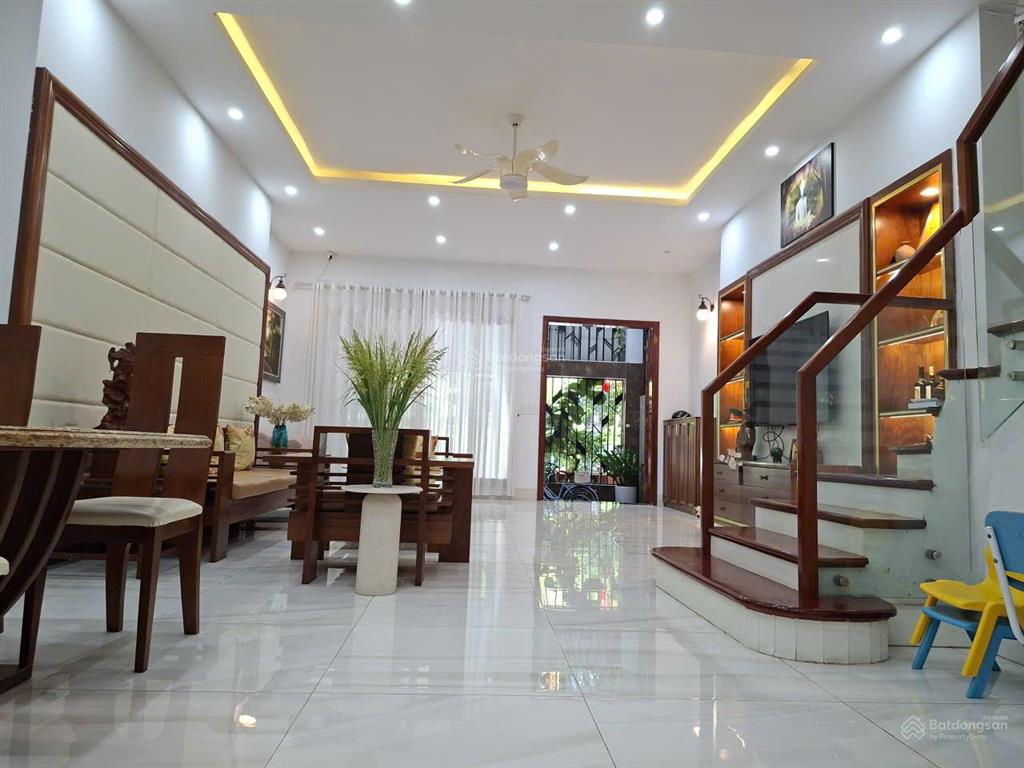 Bán biệt thự 4pn, 4wc, 90m2 ở số 17.tt15, khu đô thị xuân phương, 20 tỷ vnd