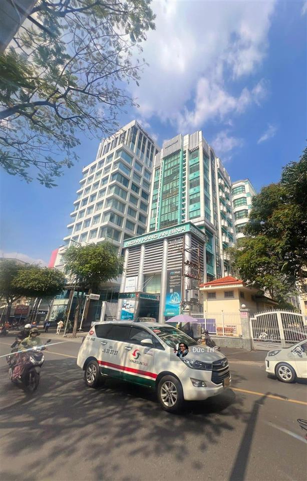 Bán tòa nhà quận 1 mặt tiền hai bà trưng, dt 17x 34m, h 10 tầng hđt 700tr/th giá giảm về 750 tỷ