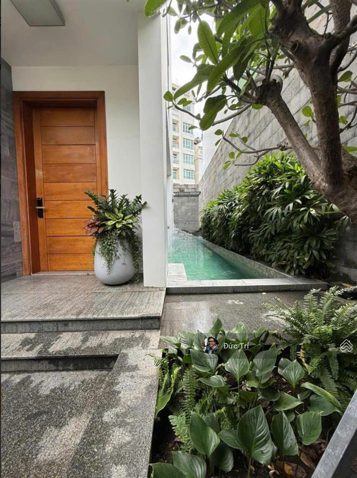 Siêu phẩm villa hồ bơi nguyễn văn hưởng, thảo điền dt 9.5x18m hầm 4 tầng giá giảm về 65 tỷ