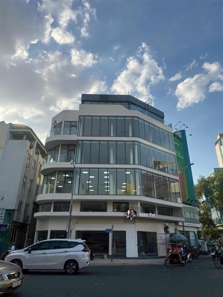 Bán tòa nhà góc 3 mặt tiền nguyễn trãi, cống quỳnh, q1 |ngang 18m hđ thuê 722tr/th giá 320 tỷ