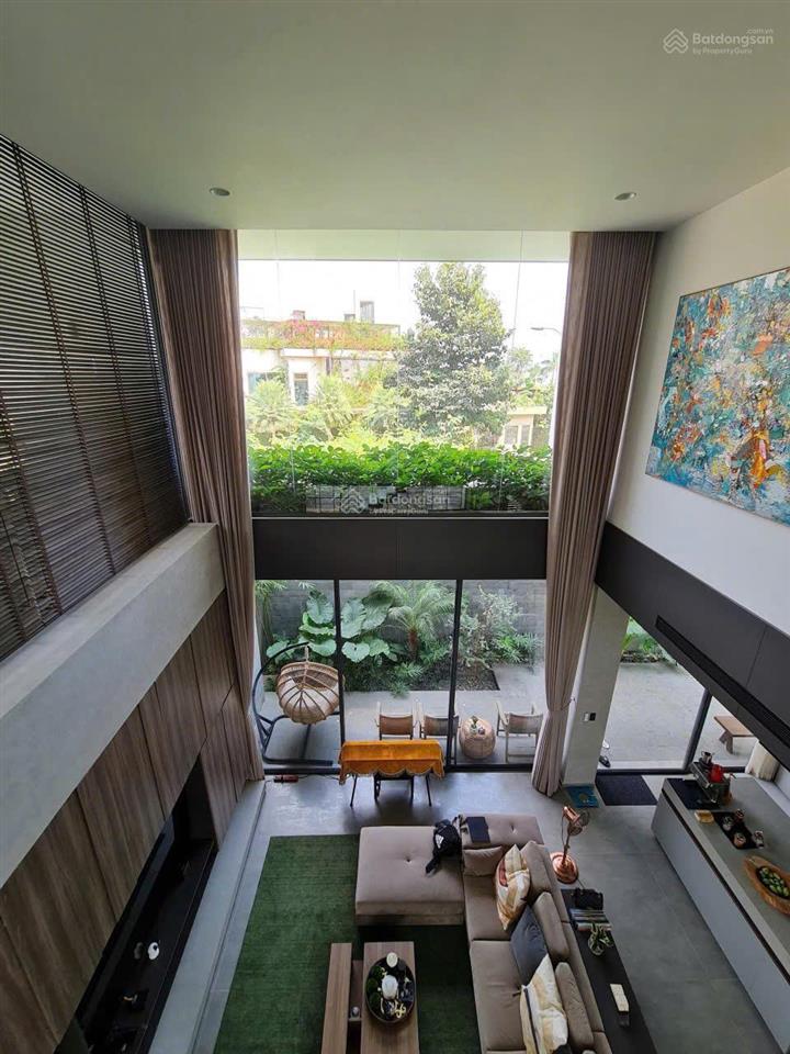 Biệt thự đơn lập đảo kim cương quận 2 thiết kế hiện đại hầm + 3 tầng 270m2  giá 69 tỷ, nhà ca sĩ