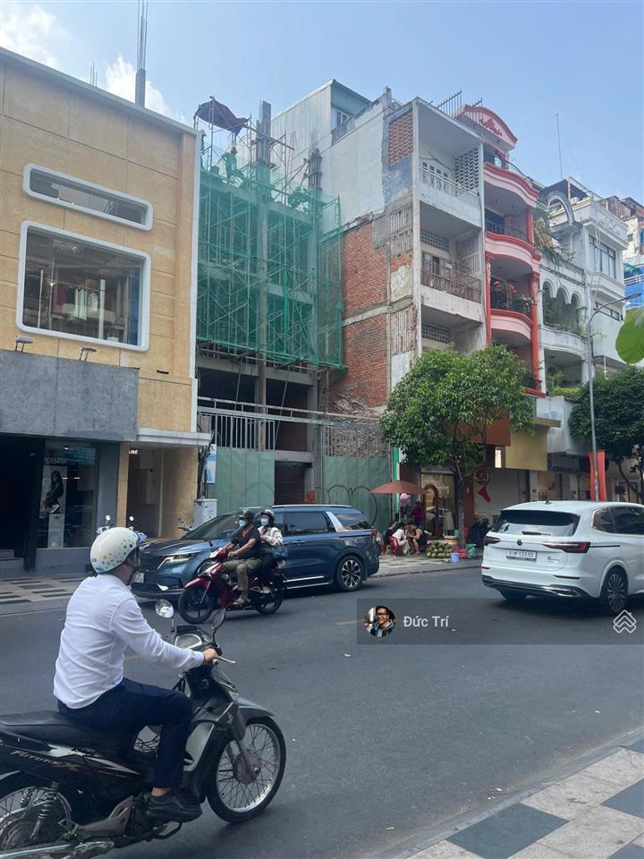 Bán nhà mặt tiền nguyễn trãi bến thành quận 1, nở hậu 8m x 27m hđt 220tr/tháng, giá 60 tỷ