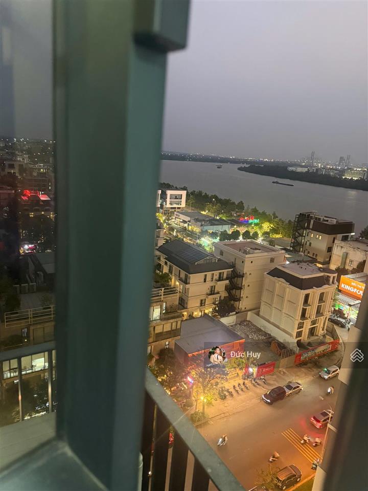 Bán căn 1pn one verandah giá chỉ 6.2 tỷ  55m2 ntcb, đã có sổ hồng  có sẵn hd thuê