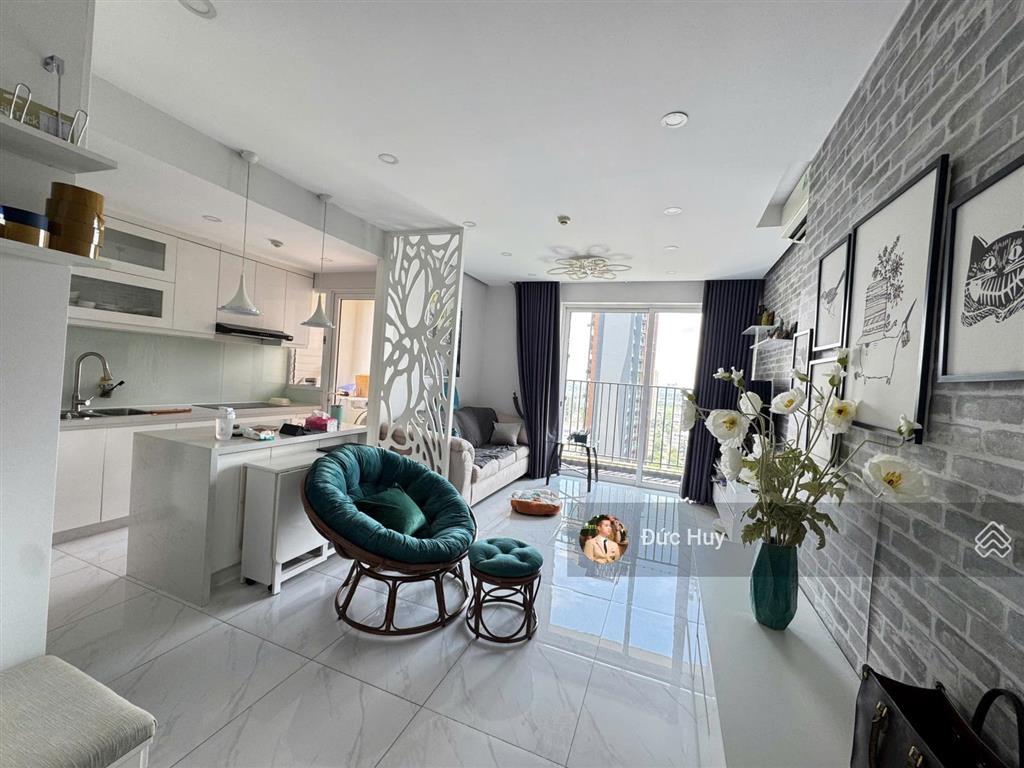 Bán căn 1pn đã có sổ hồng  50m2 đầy đủ nội thất như hình, có sẵn hd thuê 16tr/tháng  vista verde