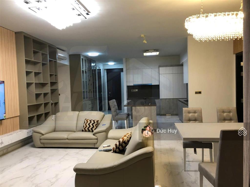 Bán căn sky villa  4pn 181m2 full nội thất như hình  tầng trung, view thoáng  feliz en vista