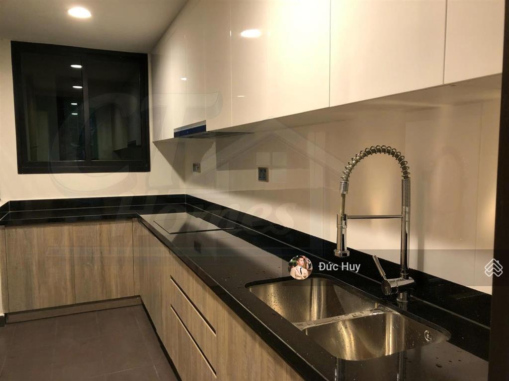 Bán căn sky villa  4pn 181m2 full nội thất như hình  tầng trung, view thoáng  feliz en vista