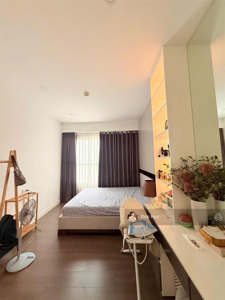Bán căn 2pn nhà siêu đẹp, view trực diện sông sg  75m2 full nt chỉ 7,65 tỷ  the sun avenue