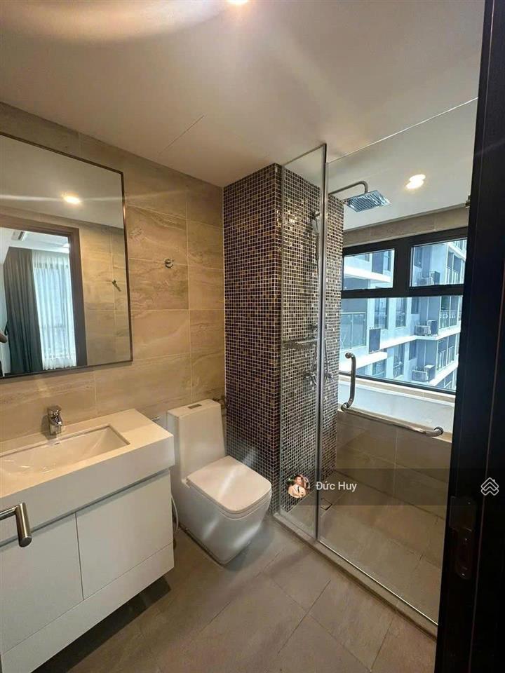 Cần bán căn 3pn view sông giá tốt nhất one verandah  107m2 ntcb, view sông sg và pháo hoa