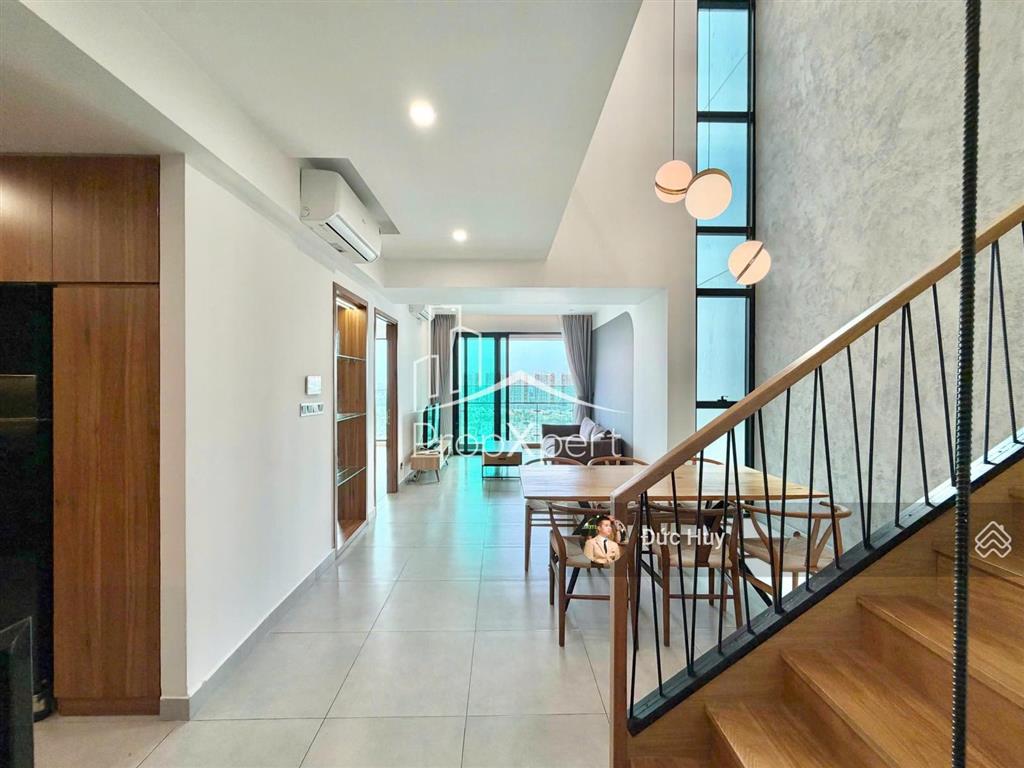 Cần cho thuê duplex 3pn full nt xịn  132m2 giá chỉ 45 triệu/tháng, đang trống  feliz en vista