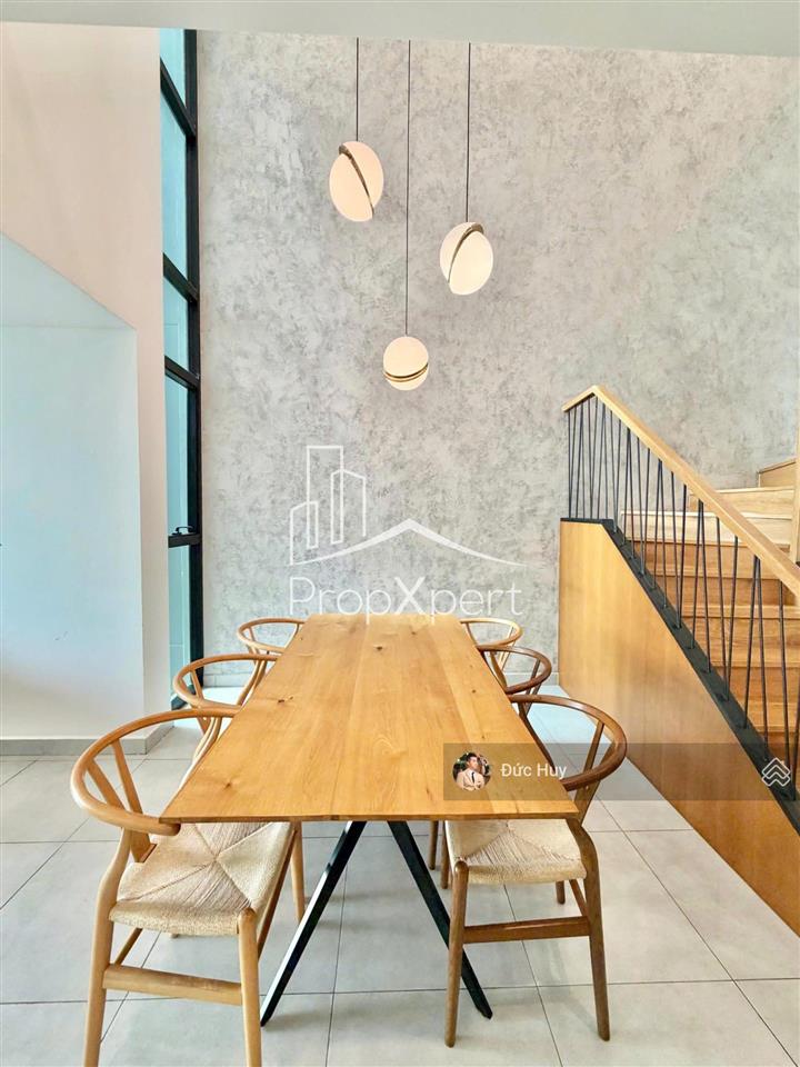 Cần cho thuê duplex 3pn full nt xịn  132m2 giá chỉ 45 triệu/tháng, đang trống  feliz en vista
