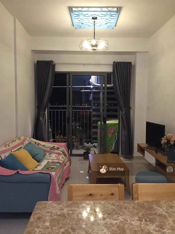 Cho thuê căn 2pn full nt như hình giá chỉ 15tr/tháng  56m2 view sông  the sun avenue quận 2