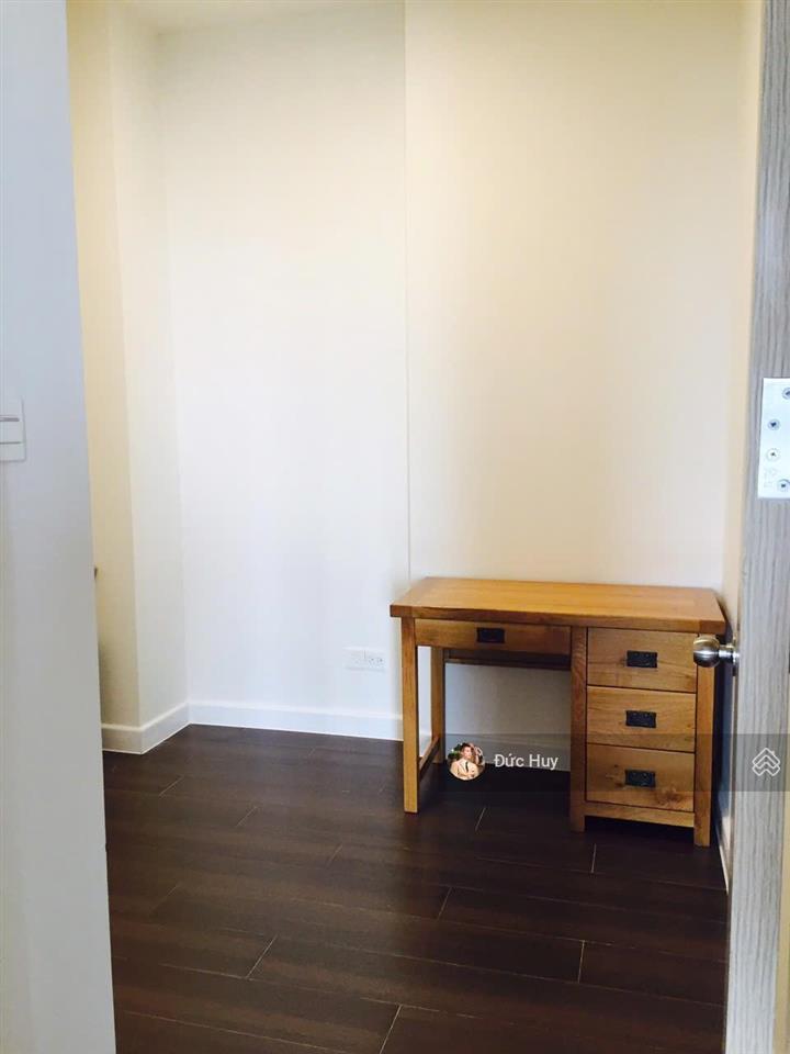 Cho thuê căn 2pn full nt như hình giá chỉ 15tr/tháng  56m2 view sông  the sun avenue quận 2