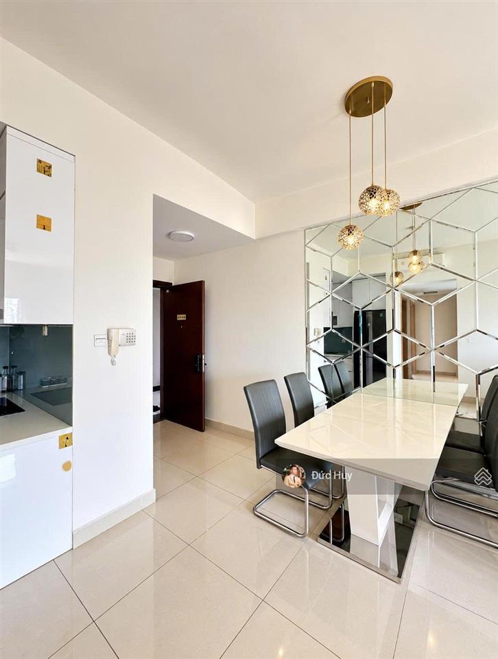 Cho thuê căn 3pn nhà đẹp giá chỉ 24tr/tháng  96m2 hướng mát, đang trống  the sun avenue quận 2