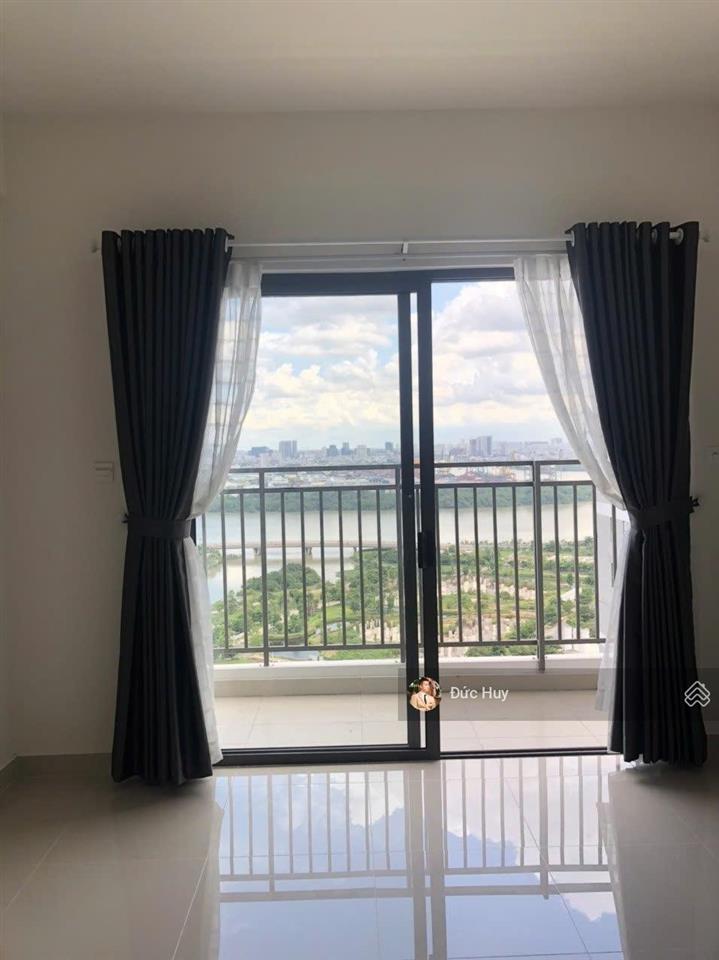 Bán nhanh căn 3pn tầng cao view sông mát mẻ  96m2 ntcb giá chỉ 8,8 tỷ  the sun avenue quận 2