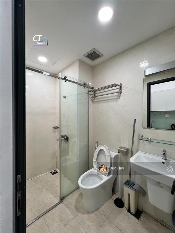 Cho thuê studio nội thất như hình, đang trống sẵn  35m2 giá chỉ 11tr/tháng  the sun avenue q2