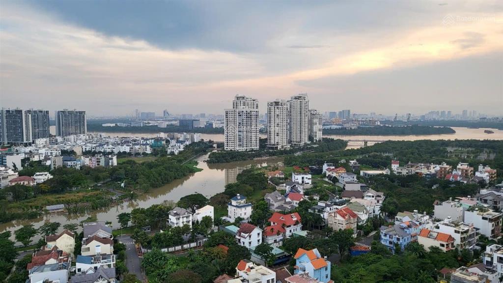 Cho thuê 3pn diện tích lớn, view sông sg giá chỉ 24 triệu/tháng, đang trống sẵn  the sun avenue q2