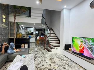 Cho thuê nhà 3 tầng, 4pn, 4wc, full nội thất, khu biển hồ nghinh