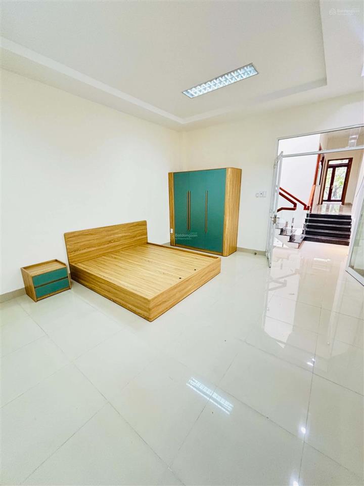 Cho thuê nhà 3 tầng, 5pn full nội thất, khu gần vương thừa vủ