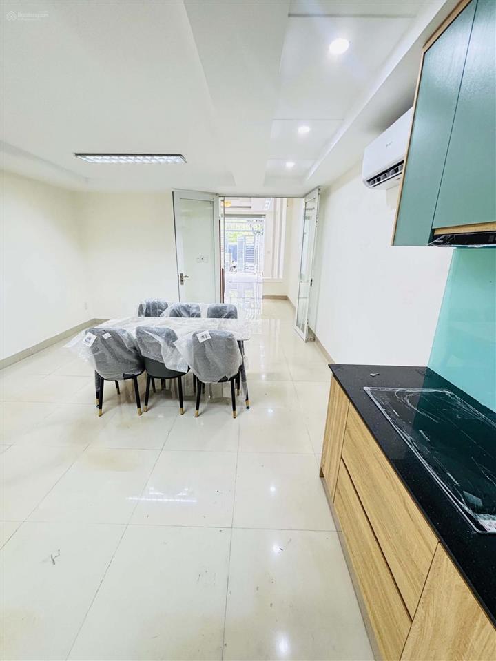 Cho thuê nhà 3 tầng, 5pn full nội thất, khu gần vương thừa vủ