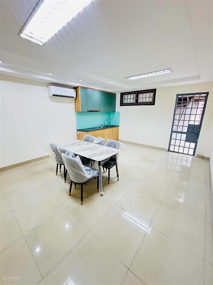 Cho thuê nhà 3 tầng, 5pn full nội thất, khu gần vương thừa vủ