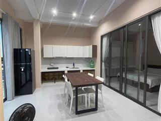 Cho thuê nhà kiểu vila, 2pn, 3wc, full nội thất, gần biển mỹ khê