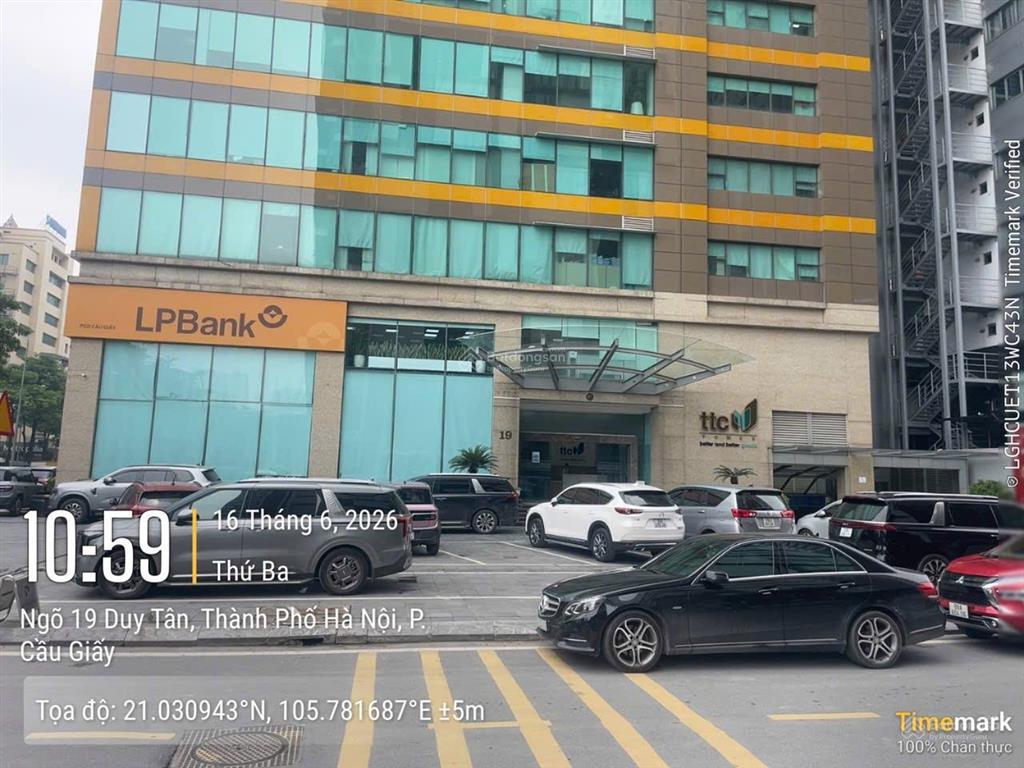 Cho thuê văn phòng tòa ttc  duy tân dt 500m² có chia nhỏ diện tích. giá 380 nghìn/m2/th