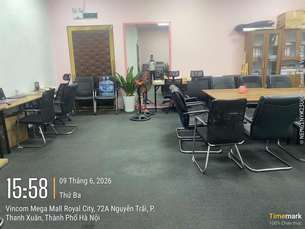 Bql cho thuê văn phòng tại royal city, nguyễn trãi dt 500m2