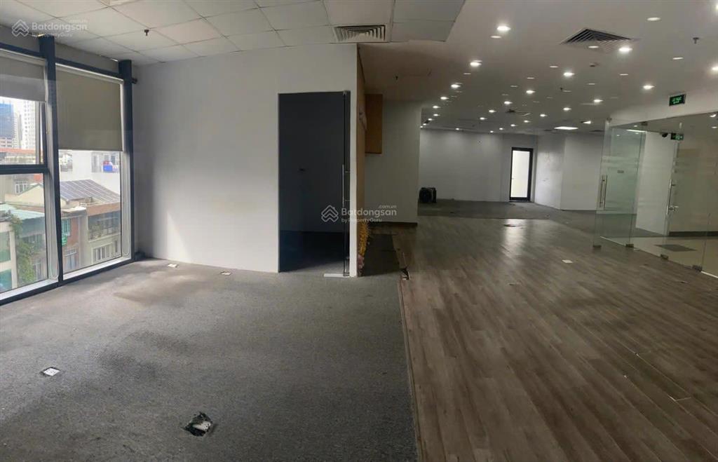 Bql cho thuê sàn vp hạng b + tòa new skyline, văn quán. dt 200m2  giá 250k/m2