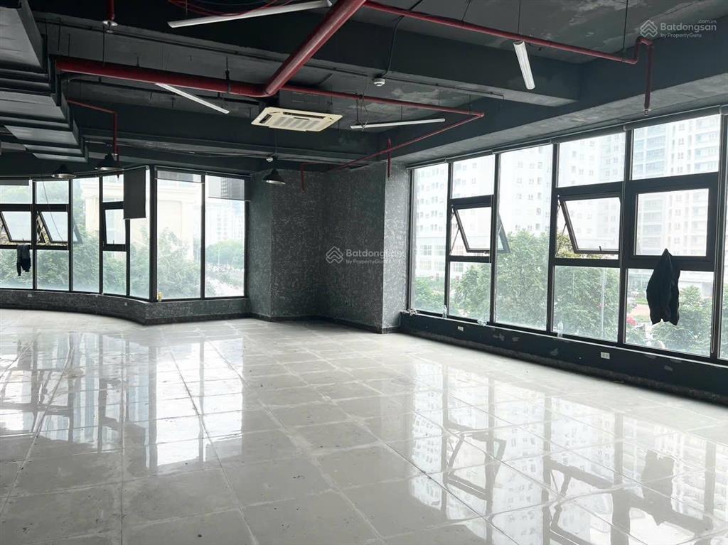 Bql cho thuê tòa nhà thăng long tower 33 mạc thái tổ  giá 280k/m2/th.  0345 943 *** mr thành