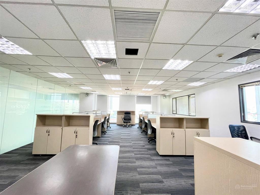 Hot! cho thuê toà nhà văn phòng (hạng a),cmc tower số 11 duy tân  diện tích 200m2  giá 350k/m2/th