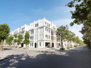 Bql cho thuê tòa nhà văn phòng aura  kđt the manor central park  diện tích 200m2 300nghìn/m2/th