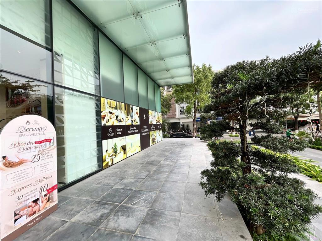 Bql cho thuê tòa nhà văn phòng aura  kđt the manor central park  diện tích 200m2 300nghìn/m2/th