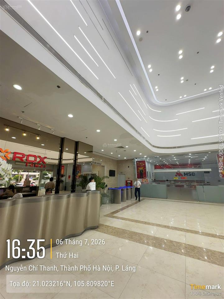 Cho thuê văn phòng hạng a, toà rox 54a nguyễn chí thanh. dt 2000m2 có cắt từ 100m2
