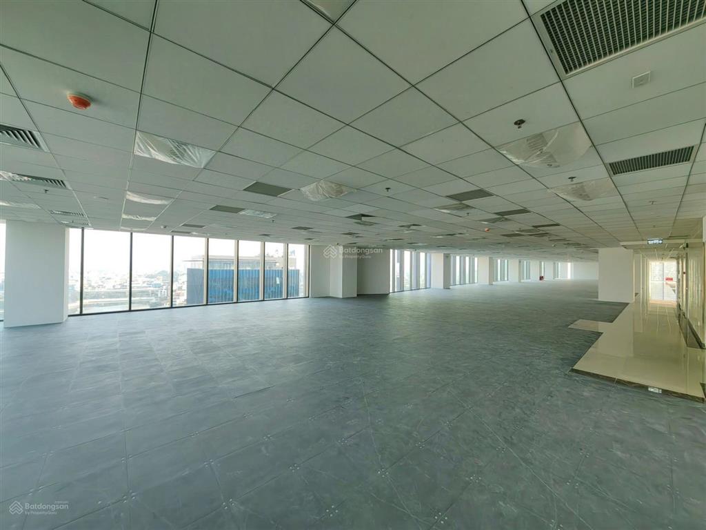 Cho thuê văn phòng tòa oriental square (ngoại giao đoàn). diện tích 950m2 có cắt nhỏ từ 300m2