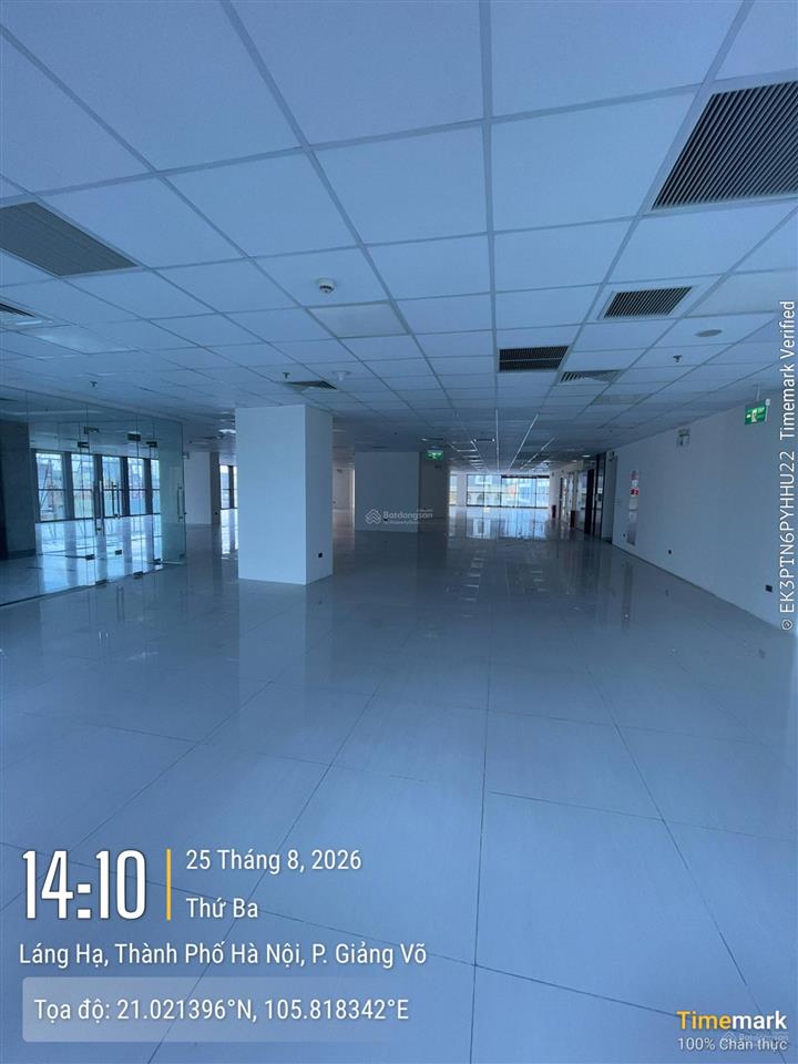 Cho thuê văn phòng hạng a tòa friend's tower số 11 láng hạ. dt 700m2 có cắt từ 100m2. giá thuê 585k