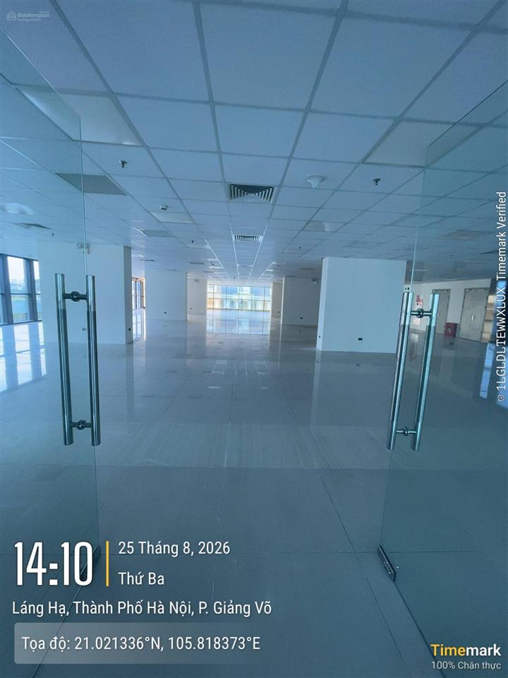 Cho thuê văn phòng hạng a tòa friend's tower số 11 láng hạ. dt 700m2 có cắt từ 100m2. giá thuê 585k