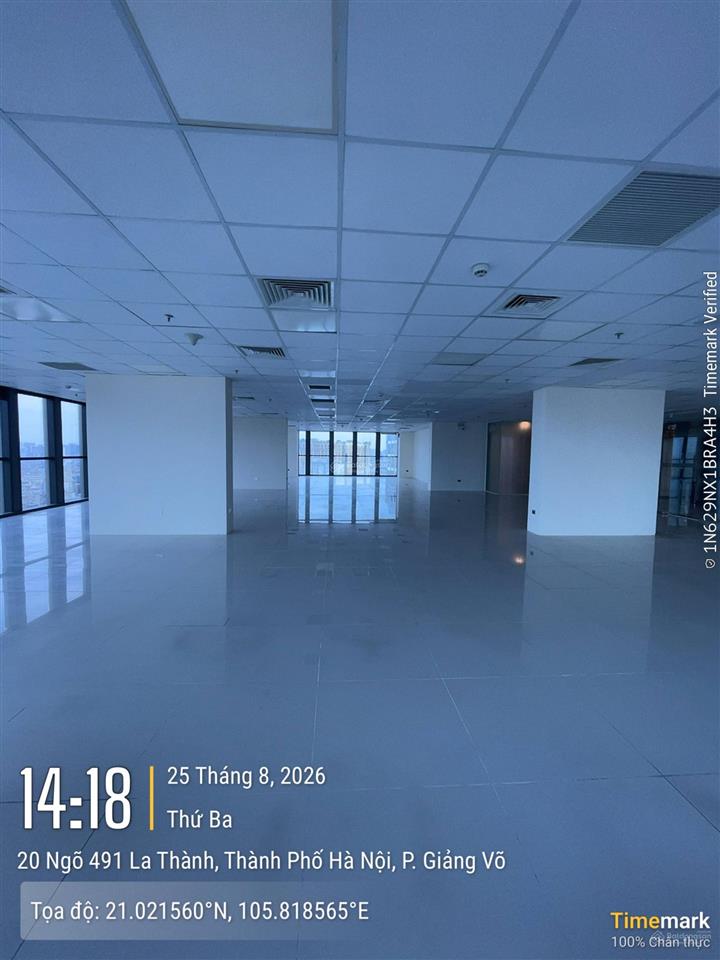 Cho thuê văn phòng hạng a tòa friend's tower số 11 láng hạ. dt 700m2 có cắt từ 100m2. giá thuê 585k