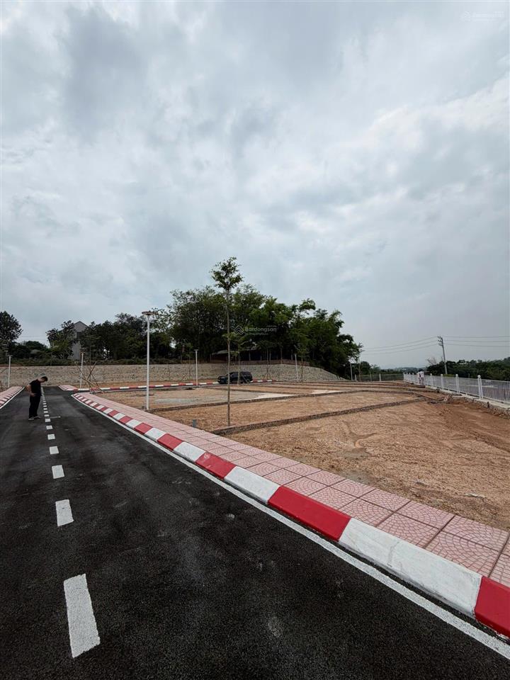 Đất cẩm lĩnh 100m2 full thổ cư, hàng hiếm