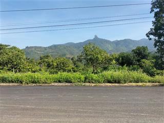 Đất ngộp đầu đường nbk thị trấn đạ m'ri cách quốc lộ 20 chỉ 50m giá 76.5tr/1m ngang