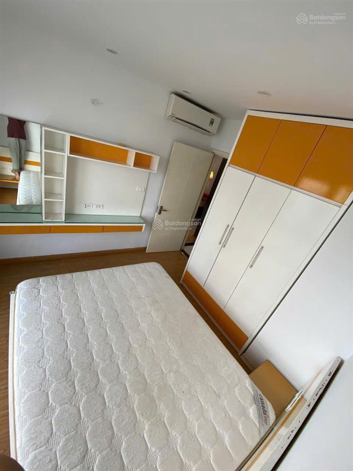 Bán căn hộ tầng trung của dự án chung cư goldsilk