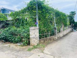 Bán nhanh lô đất siêu đẹp tại xã phú cát quốc oai sát trục chính view thoáng mát